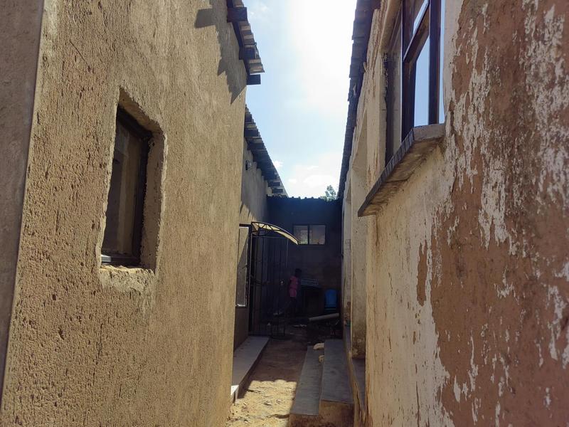 5 Bedroom Property for Sale in Mabopane North West